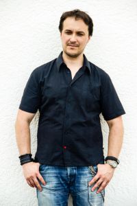 Jérôme Ponsolle, chanteur guitariste, auteur-compositeur